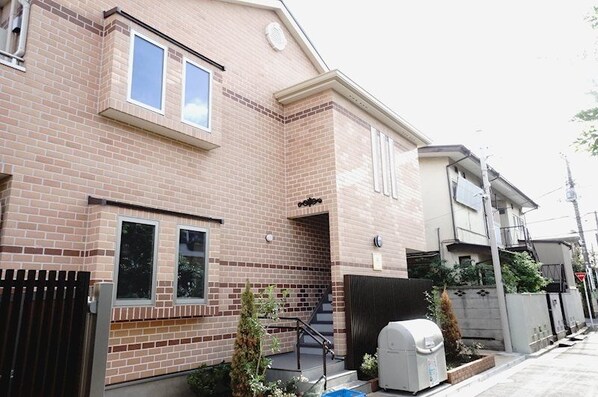 グランビル清水の物件外観写真